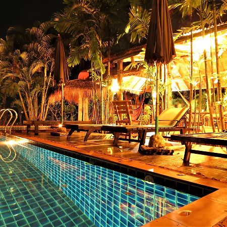 Bamboo Hideaway Resort Mak-sziget Kültér fotó