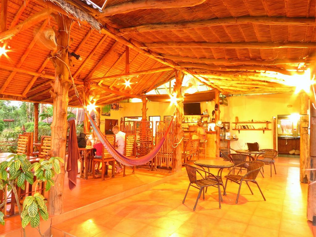 Bamboo Hideaway Resort Mak-sziget Kültér fotó