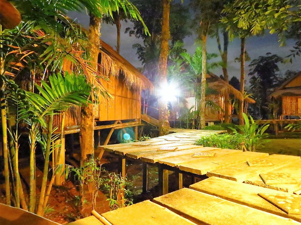 Bamboo Hideaway Resort Mak-sziget Kültér fotó