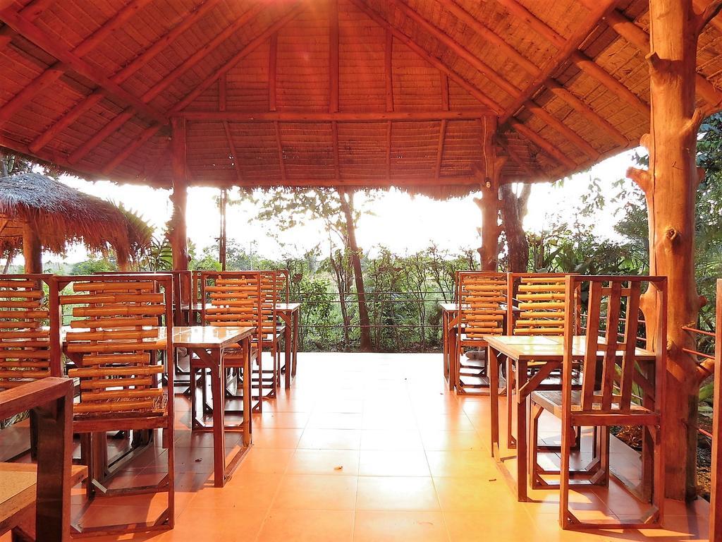 Bamboo Hideaway Resort Mak-sziget Kültér fotó