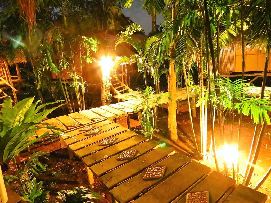 Bamboo Hideaway Resort Mak-sziget Kültér fotó