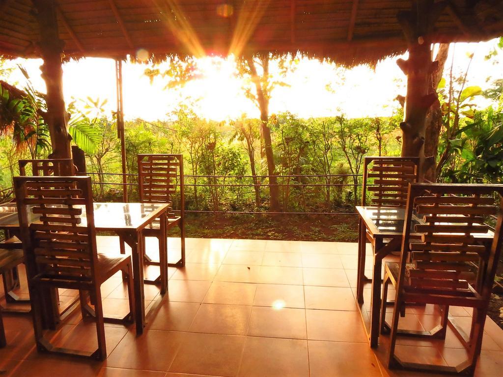 Bamboo Hideaway Resort Mak-sziget Kültér fotó