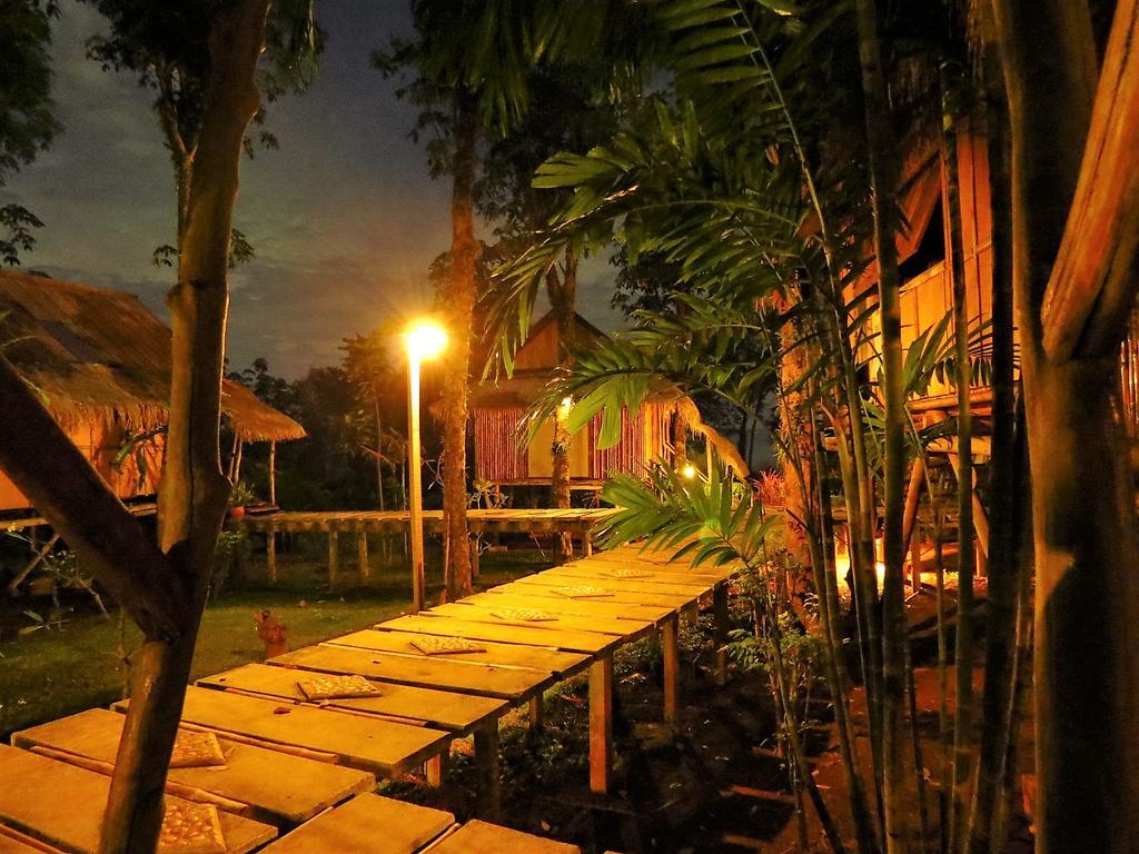 Bamboo Hideaway Resort Mak-sziget Kültér fotó
