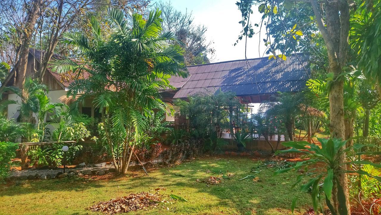 Bamboo Hideaway Resort Mak-sziget Kültér fotó