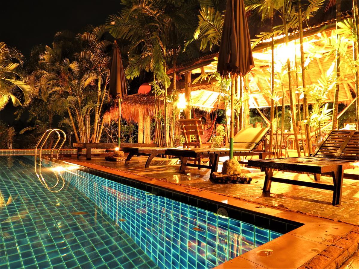 Bamboo Hideaway Resort Mak-sziget Kültér fotó